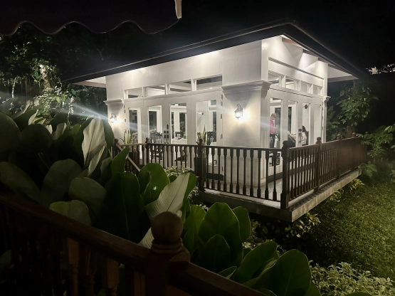 The Upperdeck - indoor dining